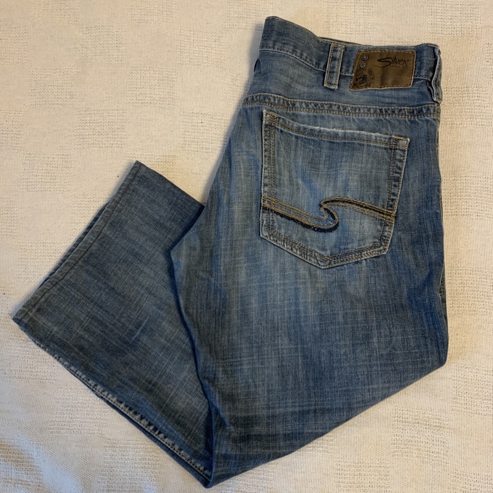 Silver Jeans Men's Size 40 x 26  Hemmed Blue Jeans Straight Thick Stitch